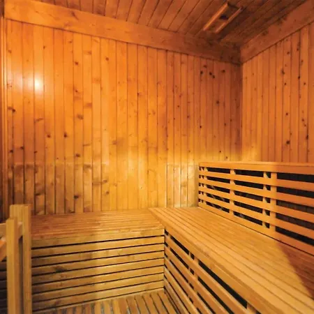 Βίλα Sleeps 8 Air Con Wifi *